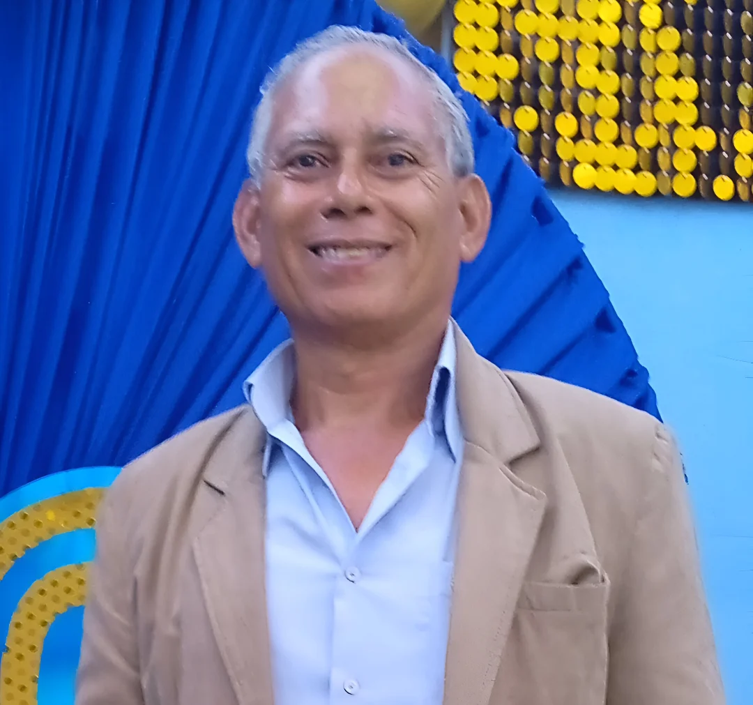 Héctor González